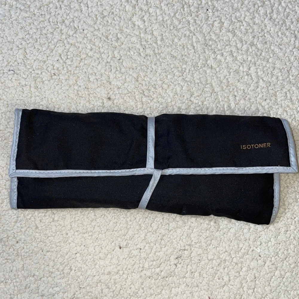 Isotoner ladies soft gloves with case